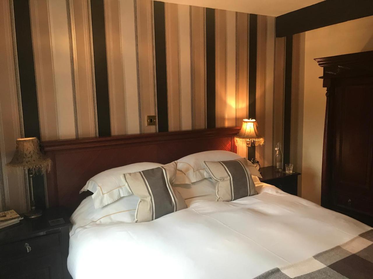 Bed and Breakfast The Kings Arms Melton Mowbray Zewnętrze zdjęcie
