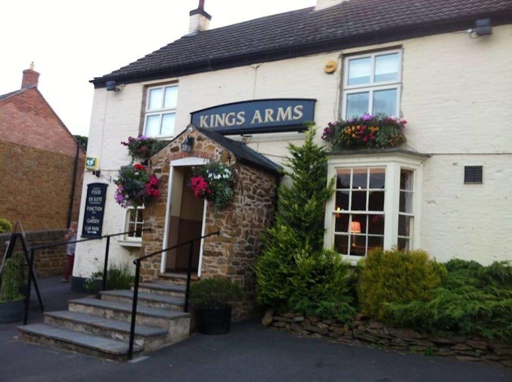 Bed and Breakfast The Kings Arms Melton Mowbray Zewnętrze zdjęcie